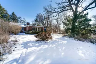 204 Lakeshore Dr, Crystal Lake, IL 60014 - Photo 24