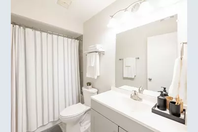 637 Carroll Parkway #203, Glenwood, IL 60425 - Photo 8