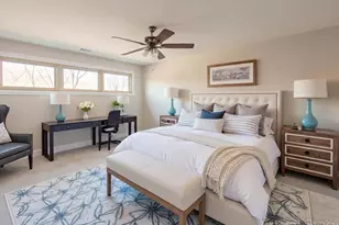 637 Carroll Pkwy, Glenwood, IL 60425 - Photo 6