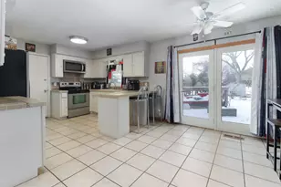 203 Edwards Dr, Normal, IL 61761 - Photo 6