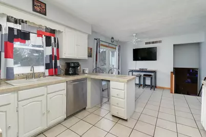 203 Edwards Drive, Normal, IL 61761 - Photo 8