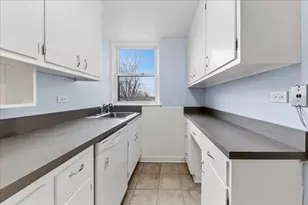 1585 Ridge Ave, Evanston, IL 60201 - Photo 12