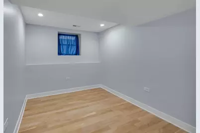 2046 W Moffat Street #1, Chicago, IL 60647 - Photo 8