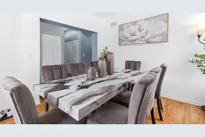 3805 Parkway Lane, Zion, IL 60099 - Photo 4