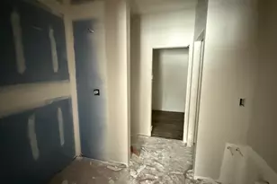 1909 S Stone Creek Blvd, Urbana, IL 61802 - Photo 8