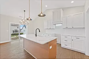 1909 S Stone Creek Blvd, Urbana, IL 61802 - Photo 14