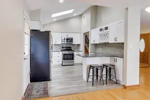 9416 Oliphant Ave, Morton Grove, IL 60053 - Photo 2