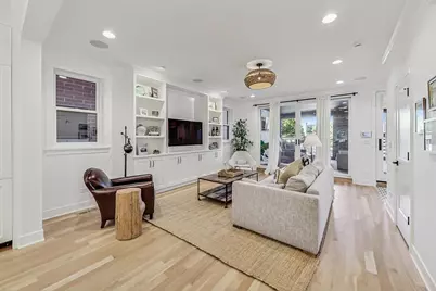 1509 W School Street #1, Chicago, IL 60657 - Photo 8