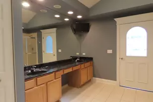 21 Spyglass Cir, Palos Heights, IL 60463 - Photo 10