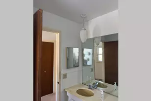 1206 E Suffield Dr, Arlington Heights, IL 60004 - Photo 16