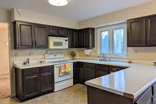 1206 E Suffield Dr, Arlington Heights, IL 60004 - Photo 8