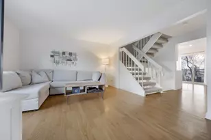 142 Aberdeen Ct, Geneva, IL 60134 - Photo 6