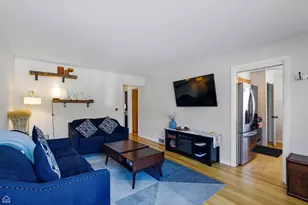 1512 Mulford St, Evanston, IL 60202 - Photo 4