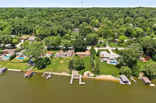 1037 N Harrison St, Algonquin, IL 60102 - Photo 34