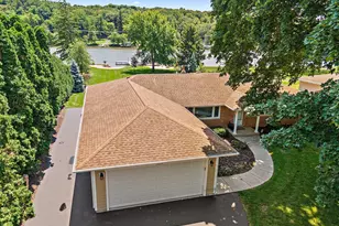 1037 N Harrison St, Algonquin, IL 60102 - Photo 46