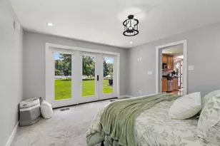 1037 N Harrison St, Algonquin, IL 60102 - Photo 14