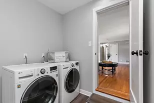 1037 N Harrison St, Algonquin, IL 60102 - Photo 12