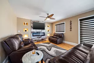 2418 W Martindale Dr, Westchester, IL 60154 - Photo 8