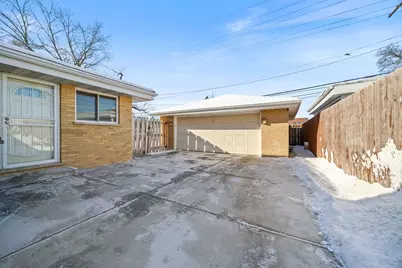 2418 W Martindale Drive, Westchester, IL 60154 - Photo 22