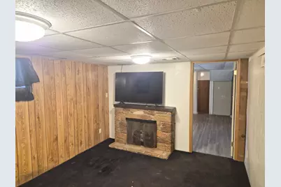 810 Camlin Avenue, Rockford, IL 61103 - Photo 20