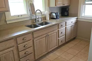 810 Camlin Ave, Rockford, IL 61103 - Photo 6