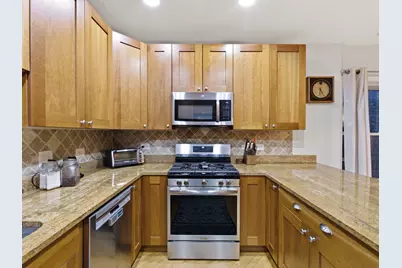 4250 N Mozart Street #2N, Chicago, IL 60618 - Photo 12