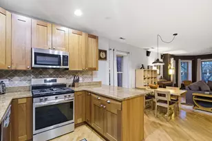 4250 N Mozart St, Chicago, IL 60618 - Photo 8