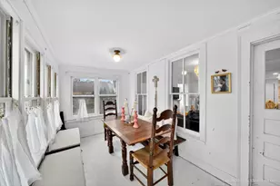 422 Hamilton St, Geneva, IL 60134 - Photo 2