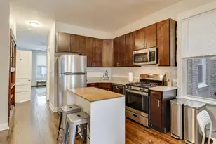 2706 N Lawndale Ave, Chicago, IL 60647 - Photo 2