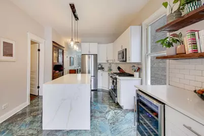 2706 N Lawndale Avenue, Chicago, IL 60647 - Photo 16