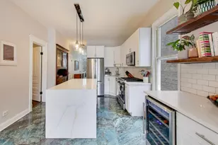 2706 N Lawndale Ave, Chicago, IL 60647 - Photo 16