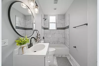 12356 S Green Street, Calumet Park, IL 60827 - Photo 18