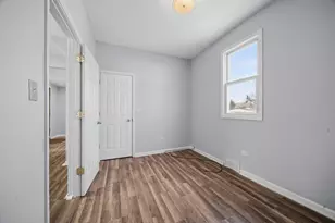 12356 S Green St, Calumet Park, IL 60827 - Photo 16