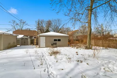 12356 S Green Street, Calumet Park, IL 60827 - Photo 32