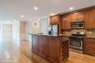 2904 W Belmont Ave, Chicago, IL 60618 - Photo 2