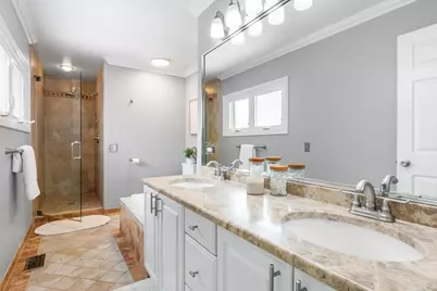 2415 N Janssen Avenue #D, Chicago, IL 60614 - Photo 18