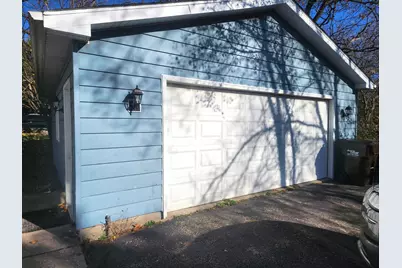 17 S McHenry Avenue, Crystal Lake, IL 60014 - Photo 22