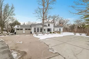 10 Deerpath Ln, Palos Park, IL 60464 - Photo 4