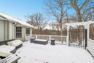 10 Deerpath Ln, Palos Park, IL 60464 - Photo 12