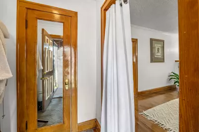 5229 W Potomac Avenue, Chicago, IL 60651 - Photo 2