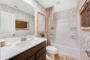 283 Red Oak Cir, Volo, IL 60020 - Photo 18