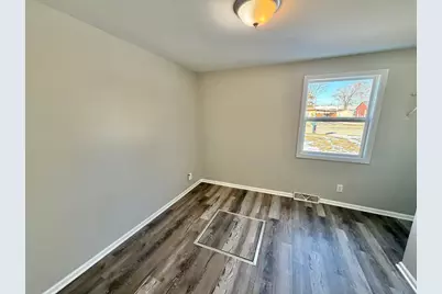 3612 Sunnyside Avenue, Rockford, IL 61101 - Photo 16