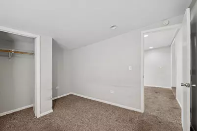 711 N Columbine Avenue, Lombard, IL 60148 - Photo 10