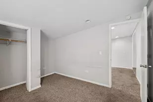 711 N Columbine Ave, Lombard, IL 60148 - Photo 10