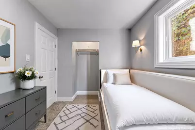 7237 S St Lawrence Avenue, Chicago, IL 60619 - Photo 18