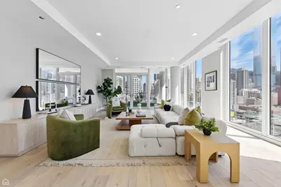 146 W Erie Street #1301, Chicago, IL 60654 - Photo 2