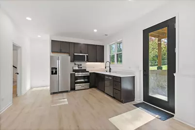 8611 Dorr Road, Wonder Lake, IL 60097 - Photo 28