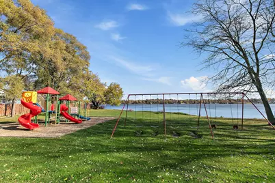 8611 Dorr Road, Wonder Lake, IL 60097 - Photo 38