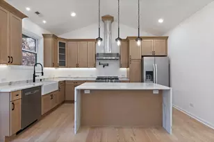 8611 Dorr Rd, Wonder Lake, IL 60097 - Photo 10