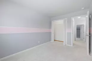 269 E Alpine Dr, Glendale Heights, IL 60139 - Photo 14